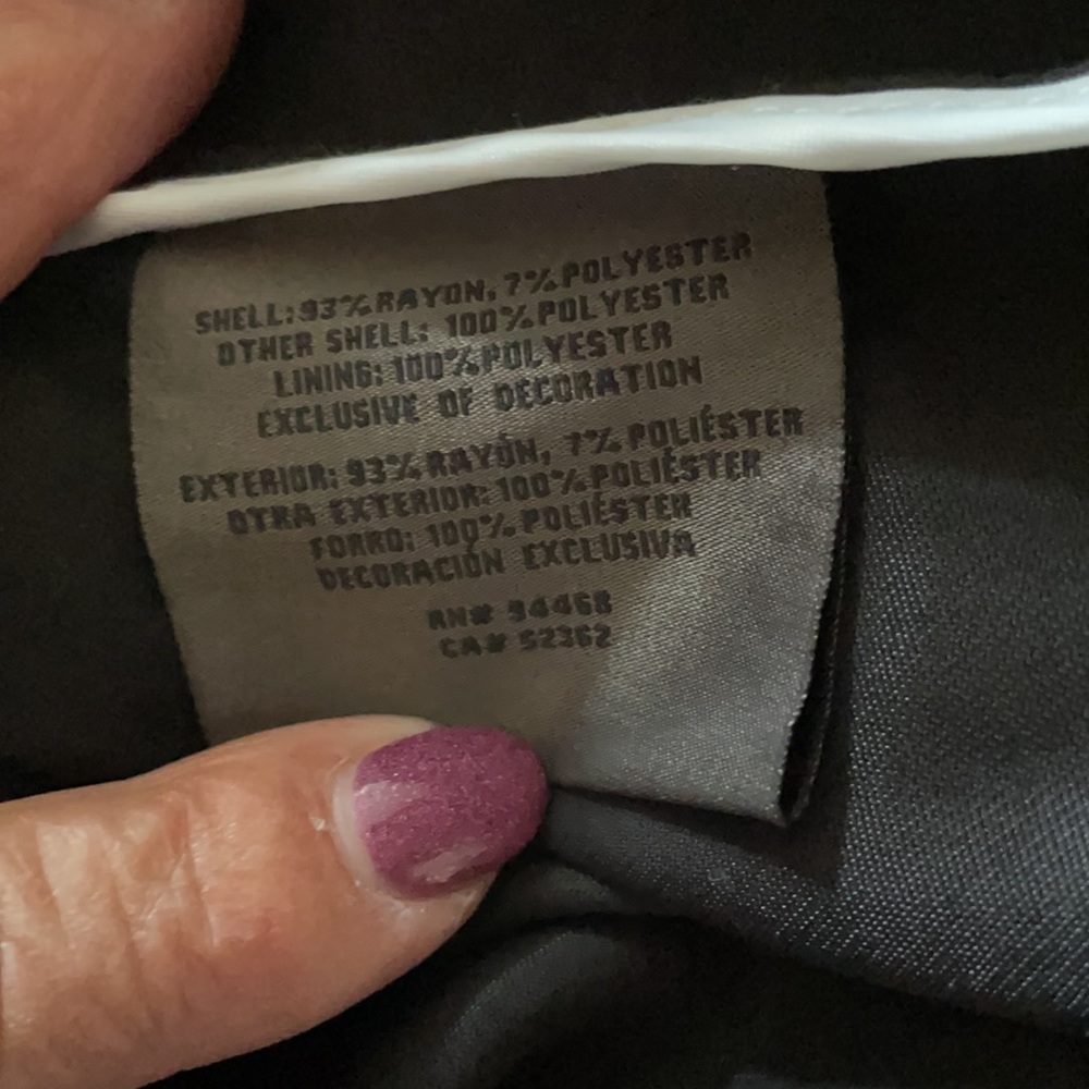 VERA WANG - Picture 10 of 10